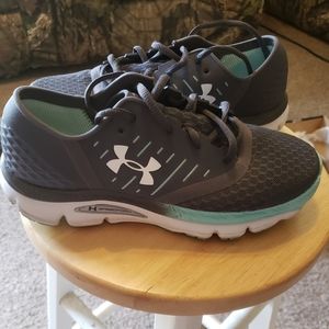 Under Armour speedform intake shoes